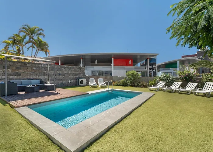 ヴィラ Playa Del Duque *